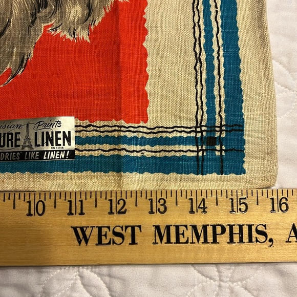 Vintage Made in USA linen tea towel with dog - Picture 4 of 9